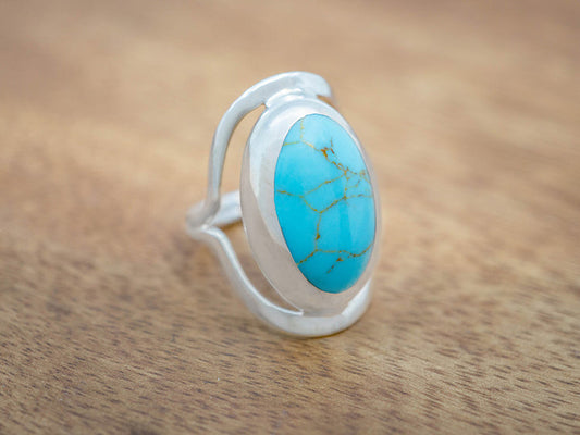 Oval Frame Ring W/ Turquoise